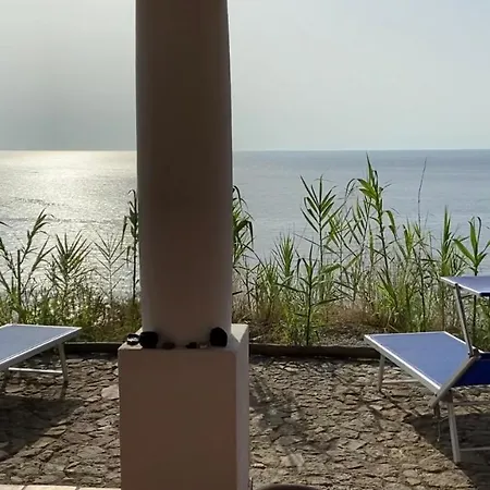 Villa Mare - Suspended Over The Sea Lipari (Isola Lipari)