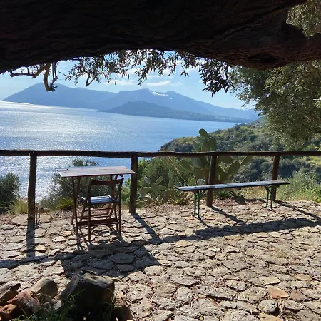 Mare - Suspended Over The Sea Villa *
